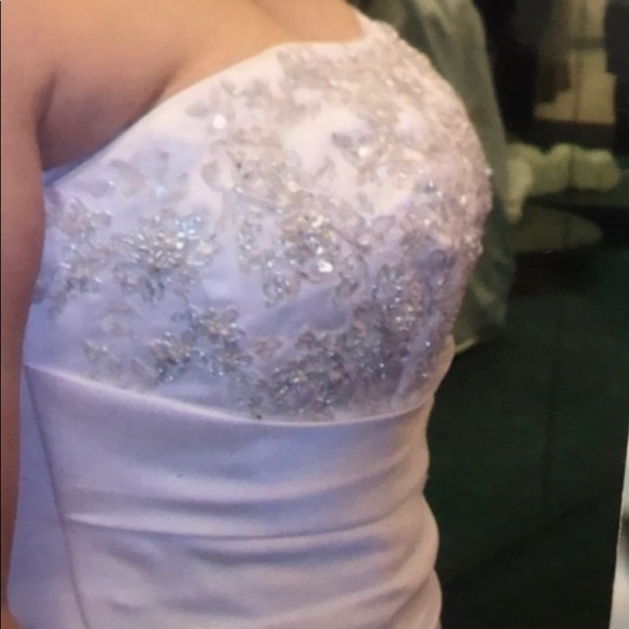 Davis Bridal Wedding Dress Gown - Picture 15 of 15